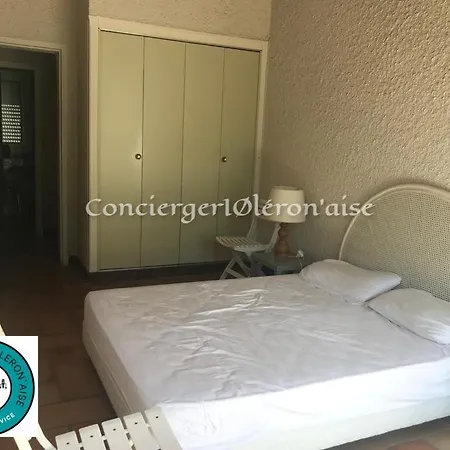 بيت للعطل Grande Maison Familiale Et Son Grand Jardin Au Centre De L'ile D'oleron