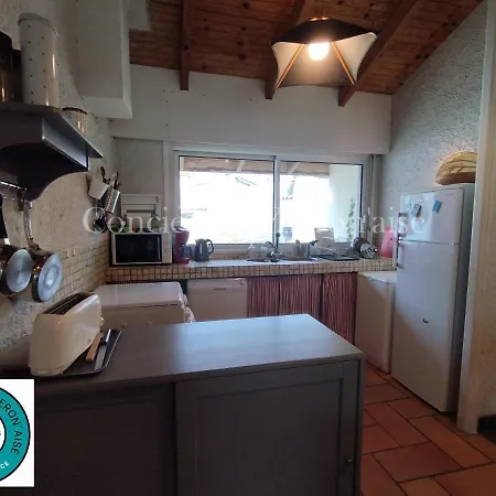 Grande Maison Familiale Et Son Grand Jardin Au Centre De L'ile D'oleron بيت للعطل *