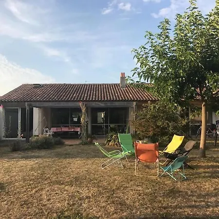 Grande Maison Familiale Et Son Grand Jardin Au Centre De L'ile D'oleron بيت للعطل سا جورج دوليه